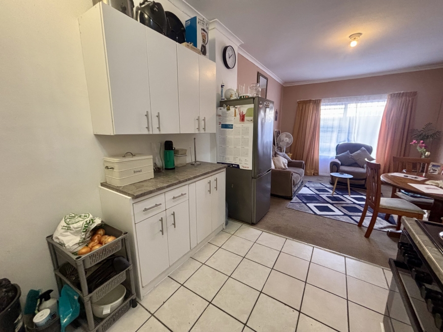 2 Bedroom Property for Sale in Protea Heights Western Cape